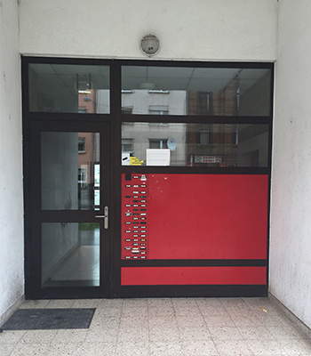 Kundenreferenz Kolb Vorher Haustüren im XXL-Format in Ludwigshafen